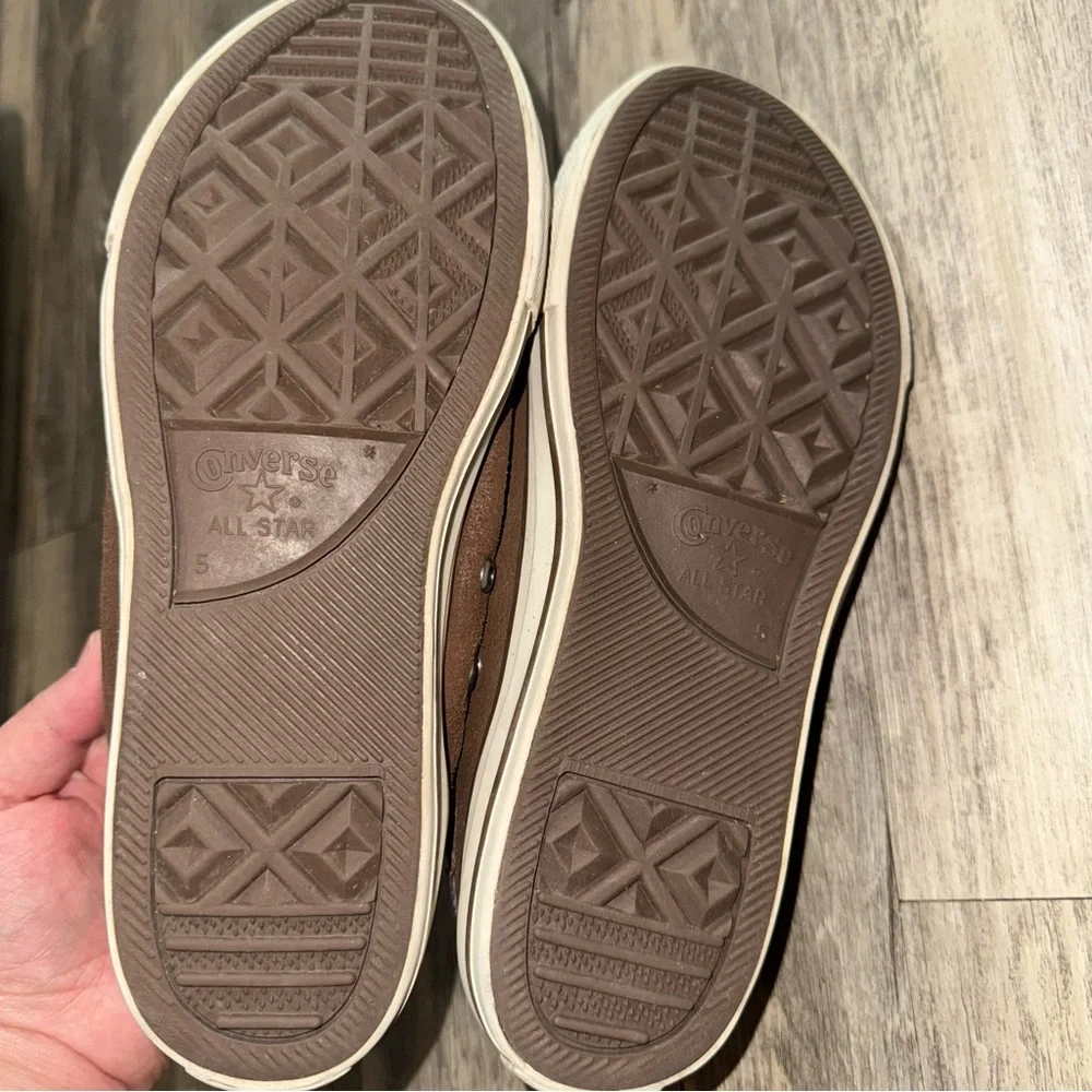 Converse Brown Leather Sneakers
